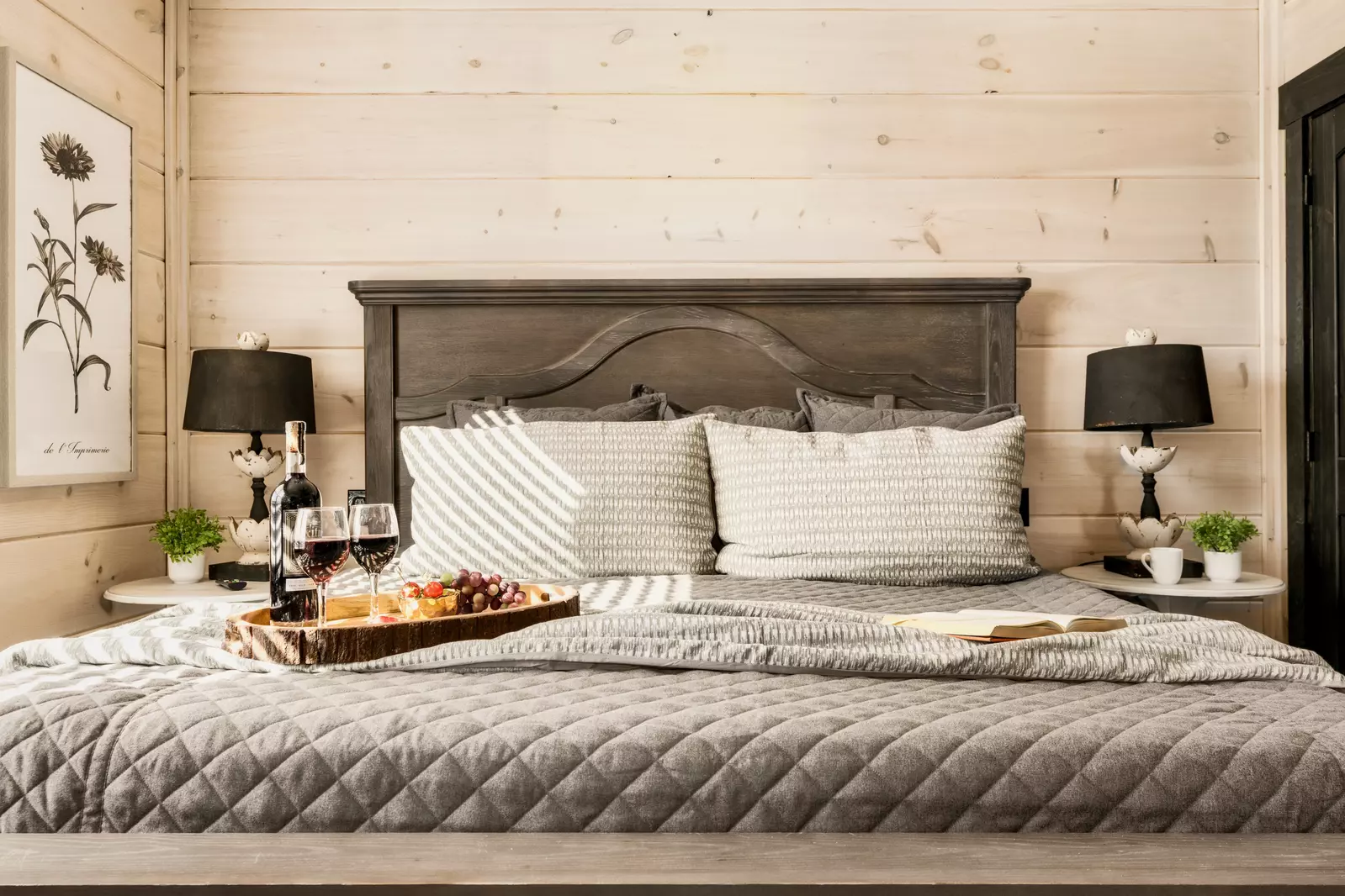 bedroom at smoky mountain cabin